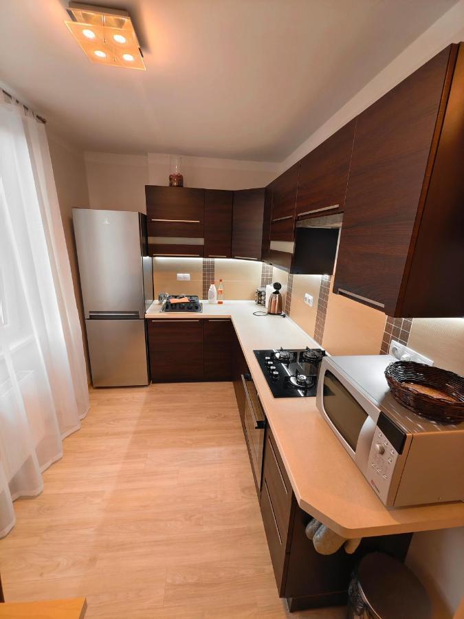 Apartman V Centru Karlovy Vary Exterior photo